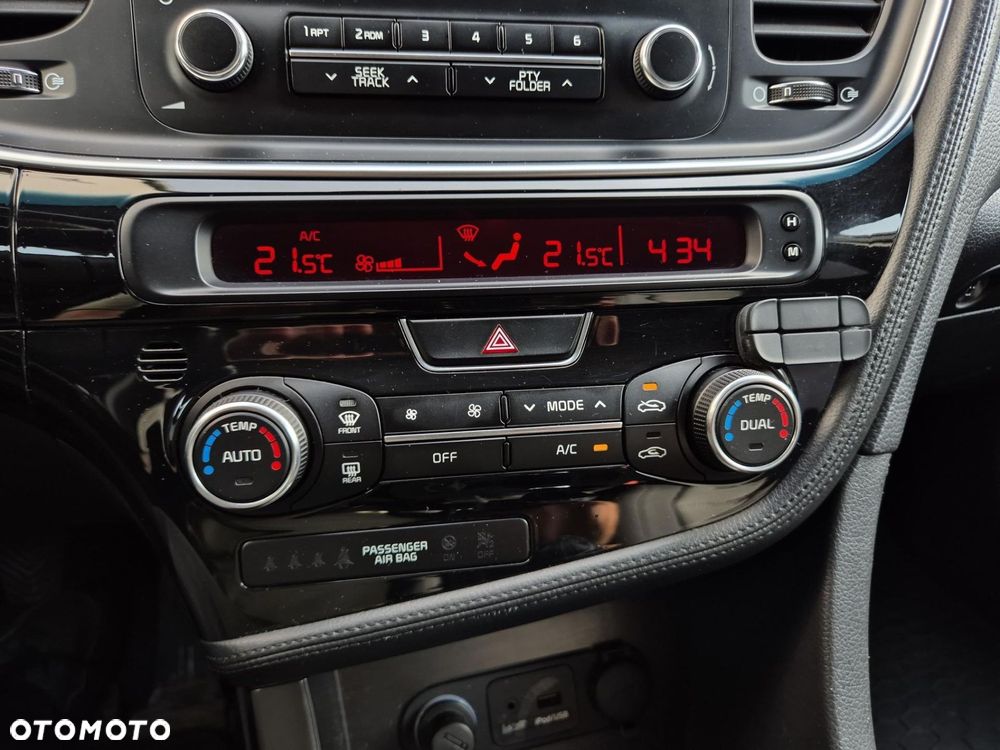 Kia Optima 1.7 CRDi M - 21