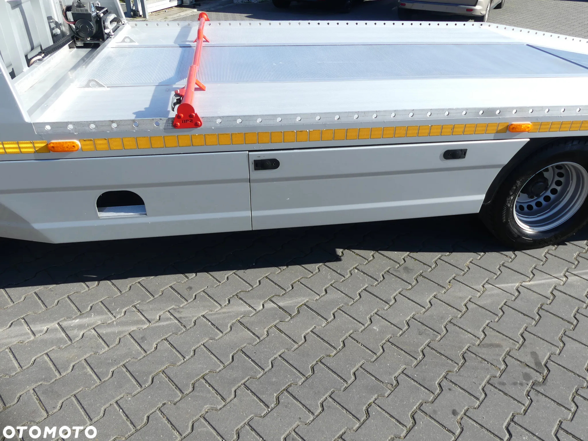 Mercedes-Benz SPRINTER 519 / LAWETA BFZ / ZESTAW / WCIĄGARKA / SUPER STAN / - 21