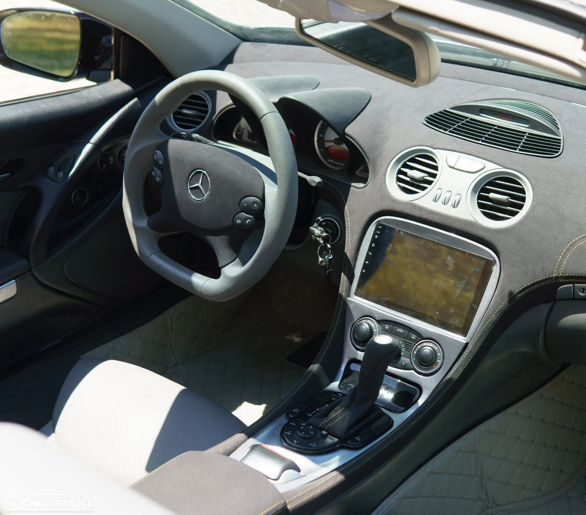 Mercedes-Benz SL 500 Standard - 15