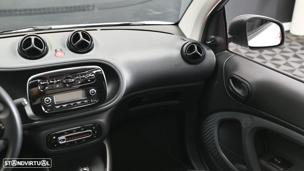 Smart Fortwo Cabrio Electric drive passion - 42