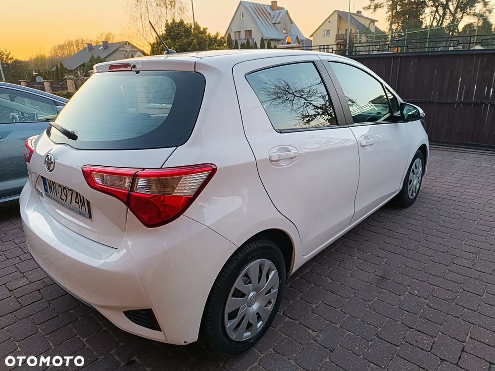 Toyota Yaris 1.0 Active - 5