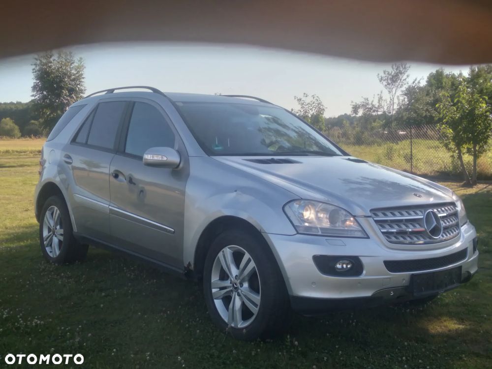 Mercedes-Benz ML - 1