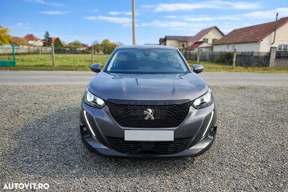 Peugeot 2008 1.2L PureTech 130 S&S EAT8 Allure - 4