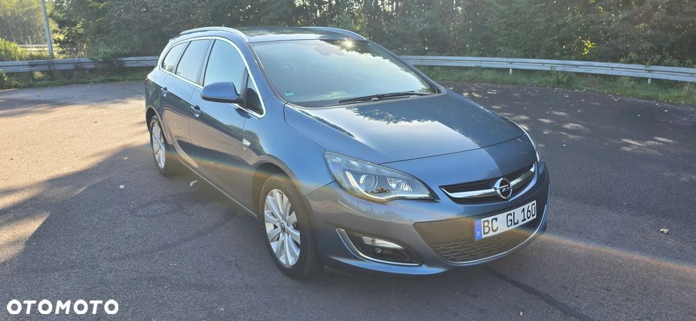 Opel Astra 2.0 CDTI Cosmo - 14