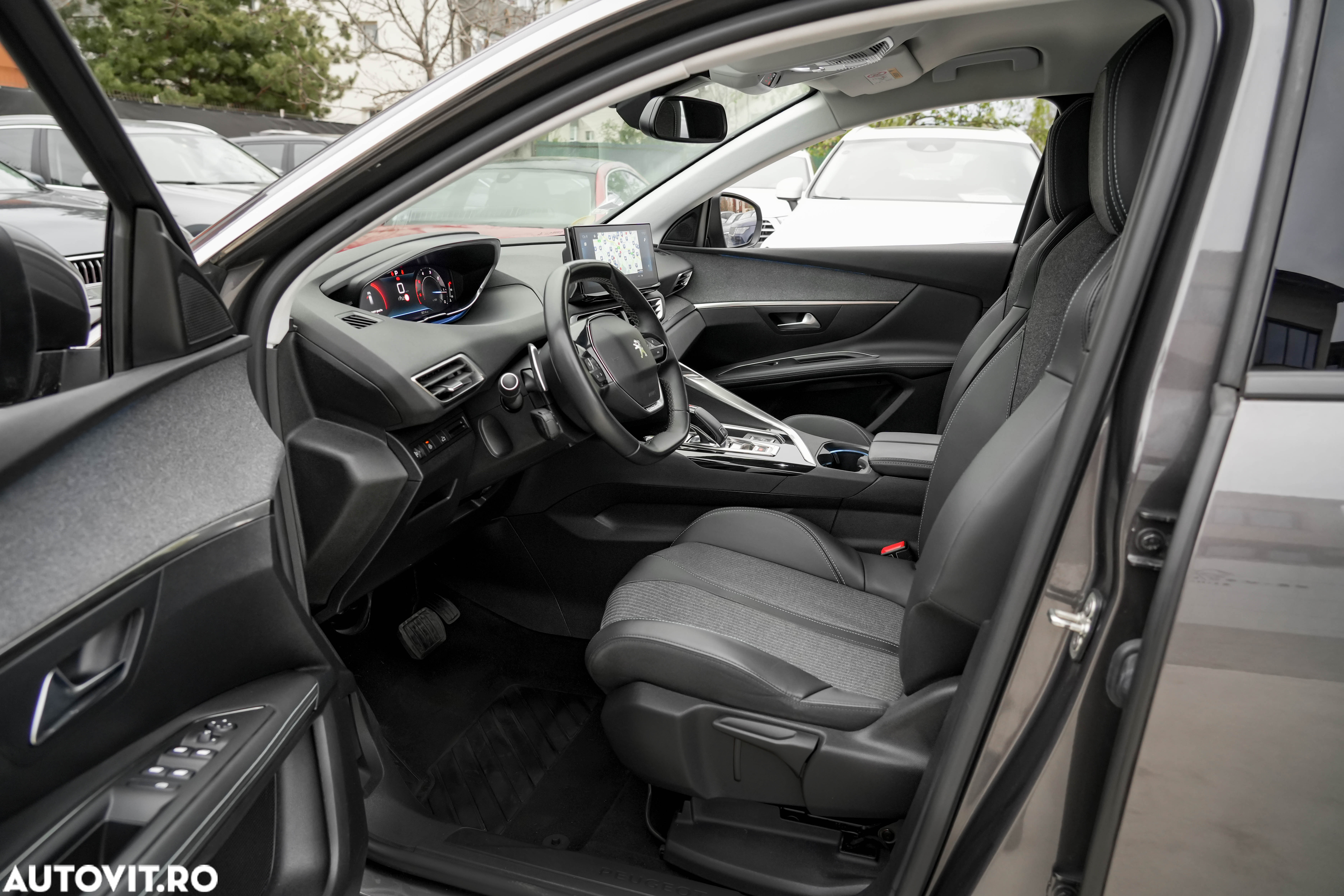 Peugeot 3008 1.5 BlueHDI 130 EAT8 Allure Pack - 13