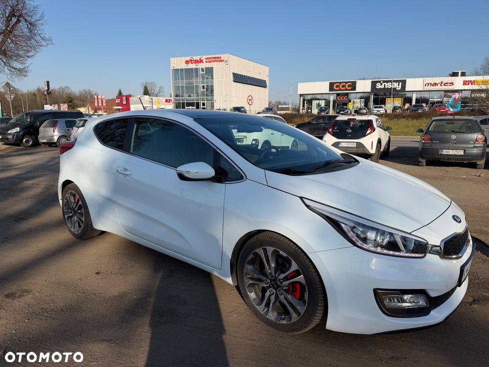 Kia ProCeed - 5
