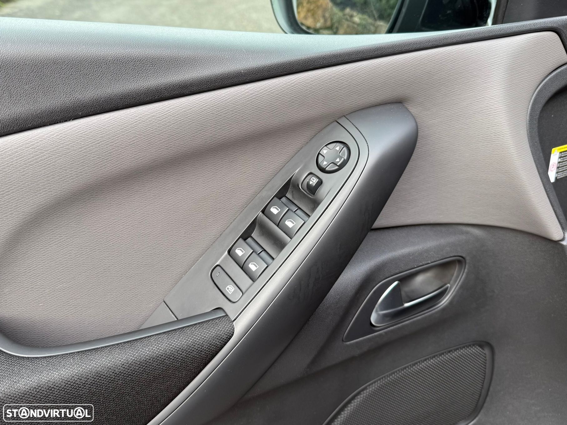 Citroën C4 Spacetourer BlueHDi 130 Stop&Start EAT8 SHINE - 11