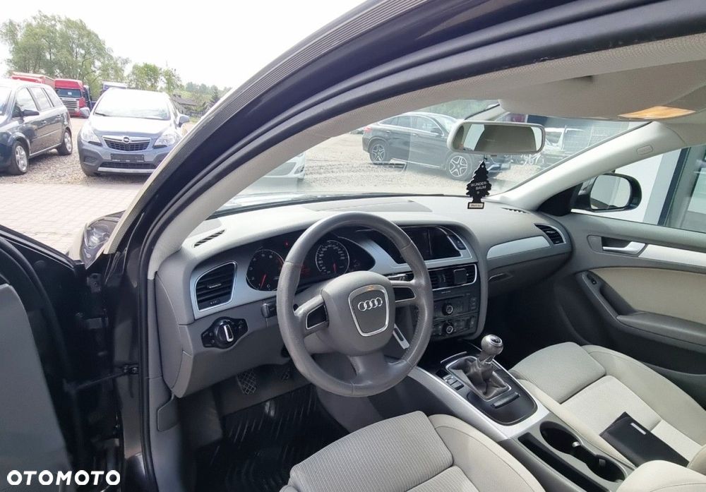 Audi A4 Avant - 21