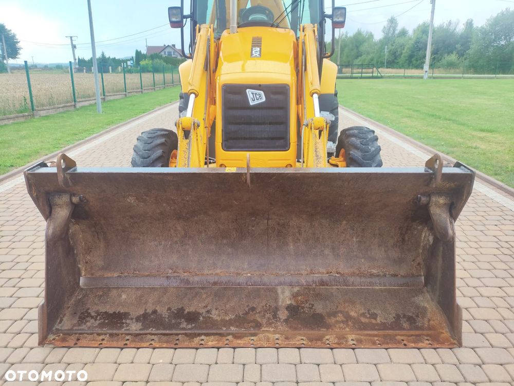 JCB 3CX / 2004 ROK / KOPARKO-ŁADOWARKA / BEZ VAT / UMOWA - 13