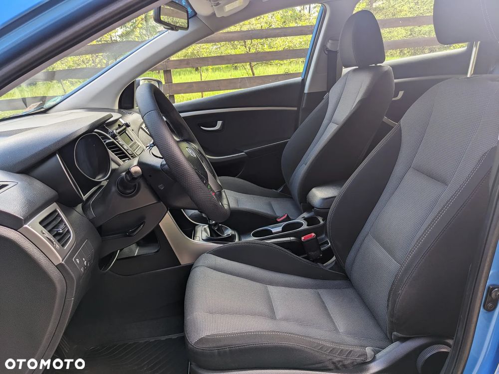 Hyundai i30 1.4 CRDi Premium - 5