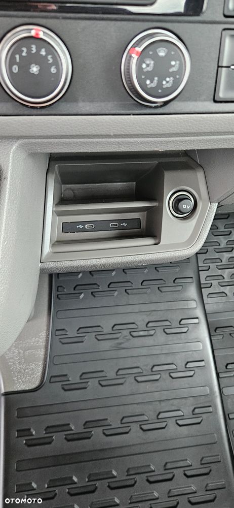 Volkswagen Crafter - 30