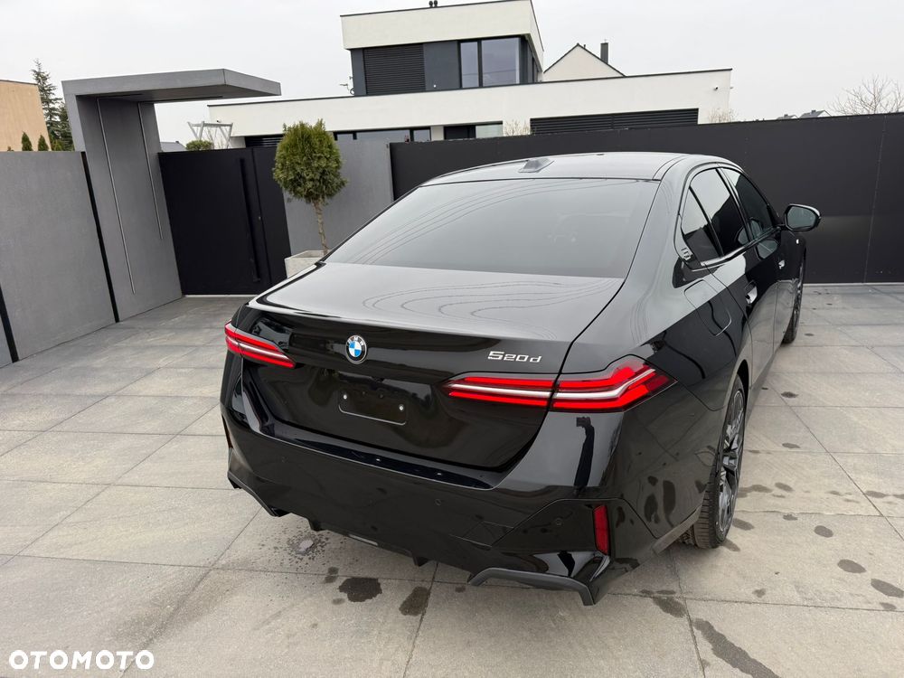 BMW Seria 5 520d - 22