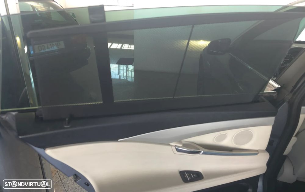 BMW 530 Gran Turismo - 33