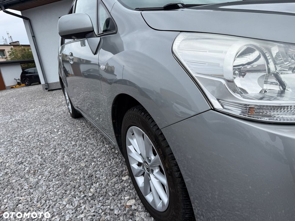 Toyota Verso 2.0 D-4D Travel - 17