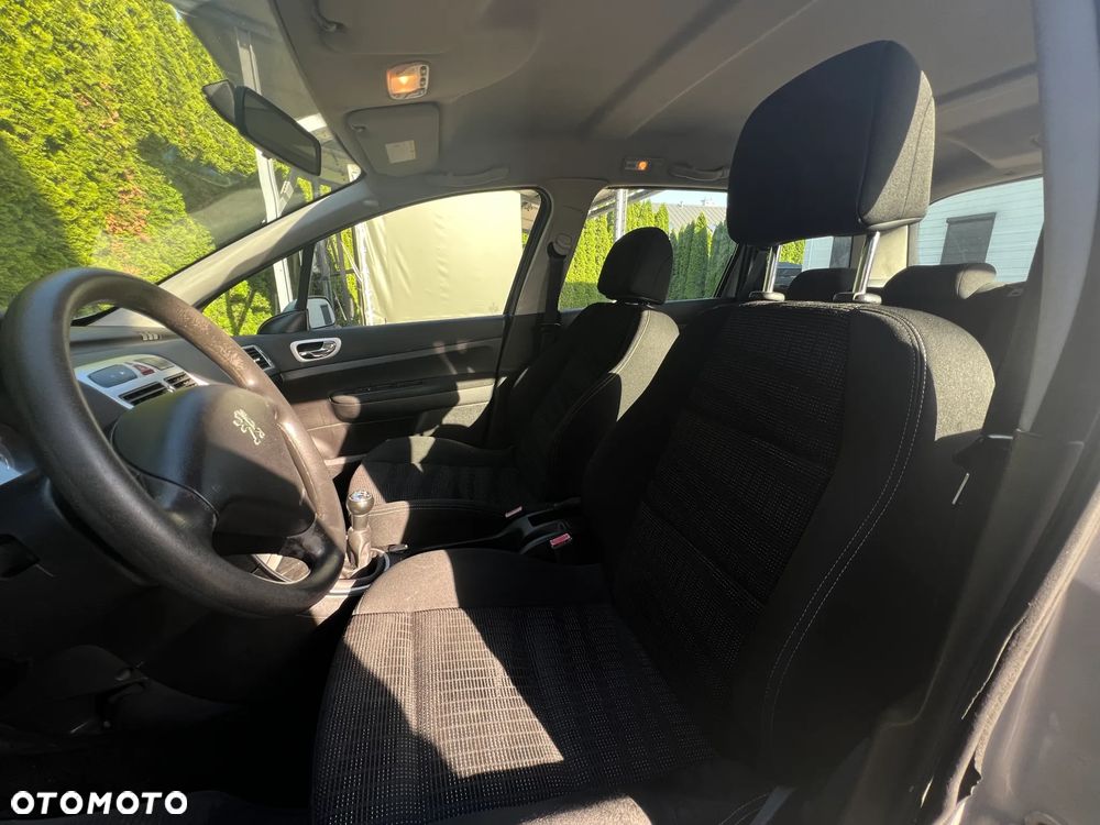 Peugeot 307 1.6 HDi Premium - 9