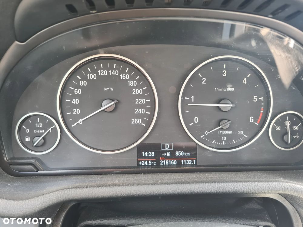 BMW X3 xDrive20d - 27