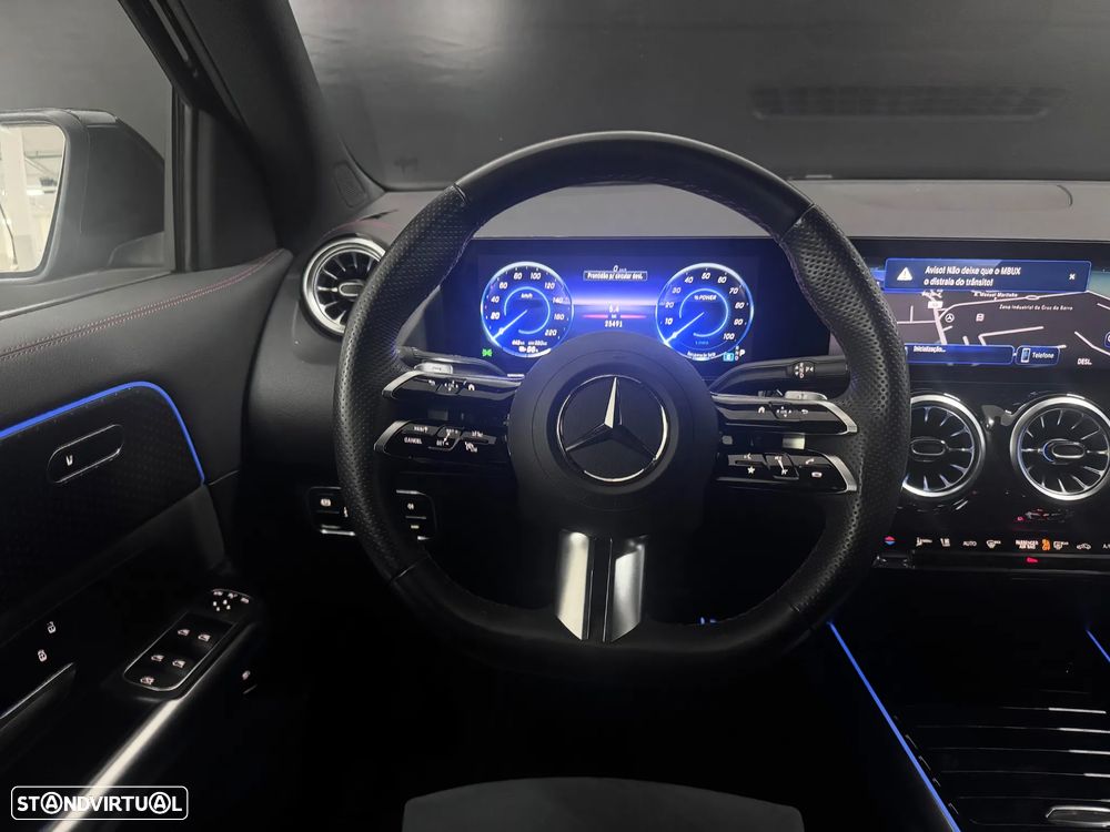 Mercedes-Benz EQA 250+ AMG Line — fotografia 13
