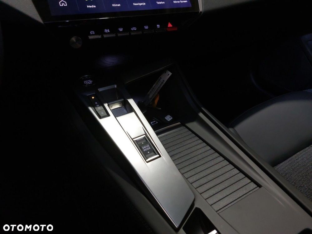 Peugeot 308 - 13