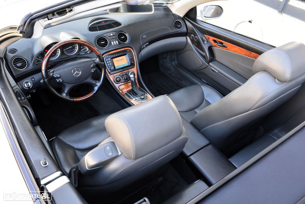 Mercedes-Benz SL 500 24V - 23