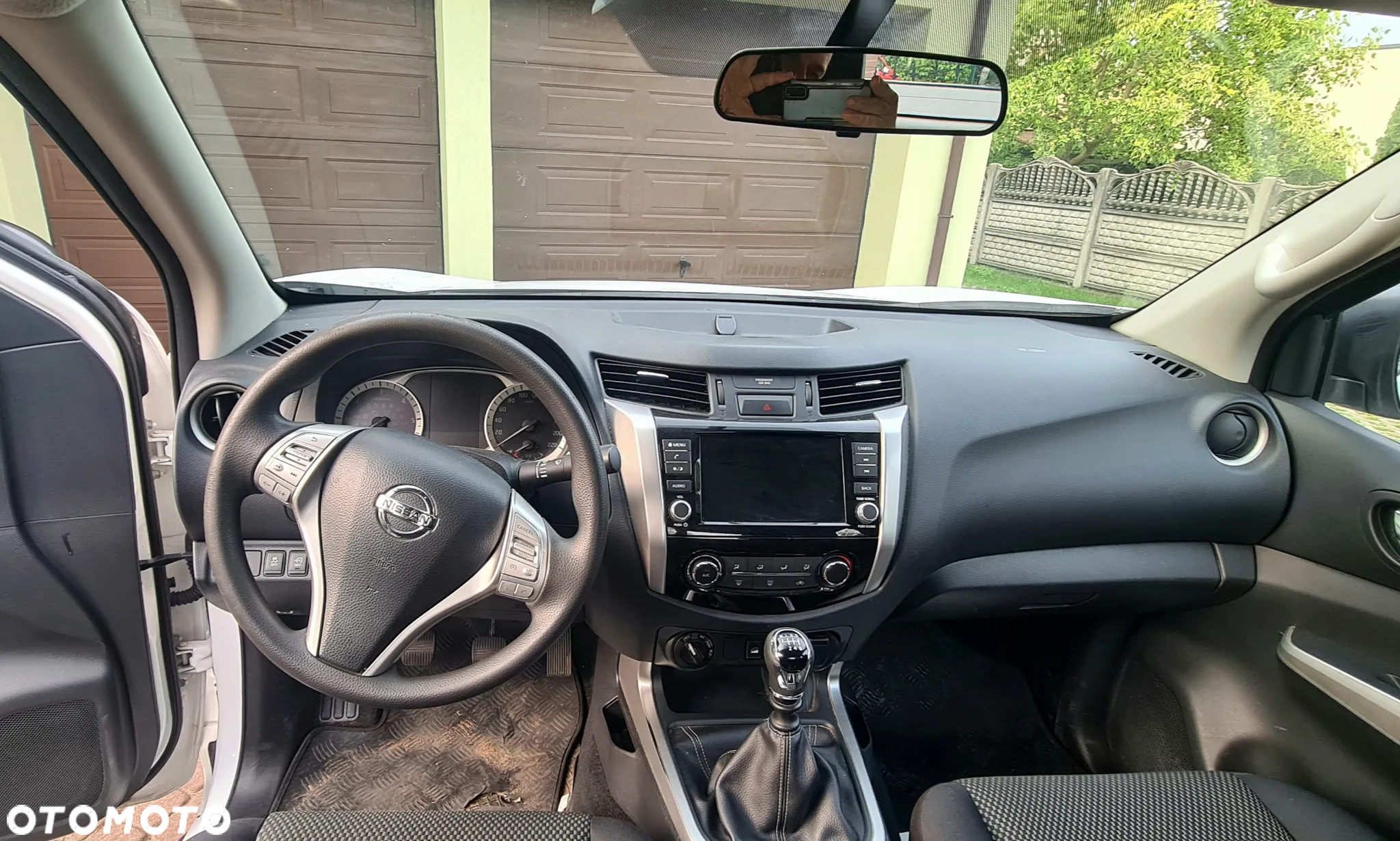 Nissan Navara DC 4x4 EU6 S&S Tekna - 8