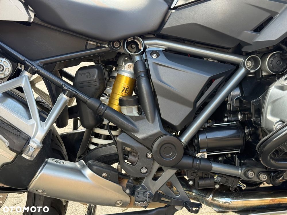 BMW R - 18