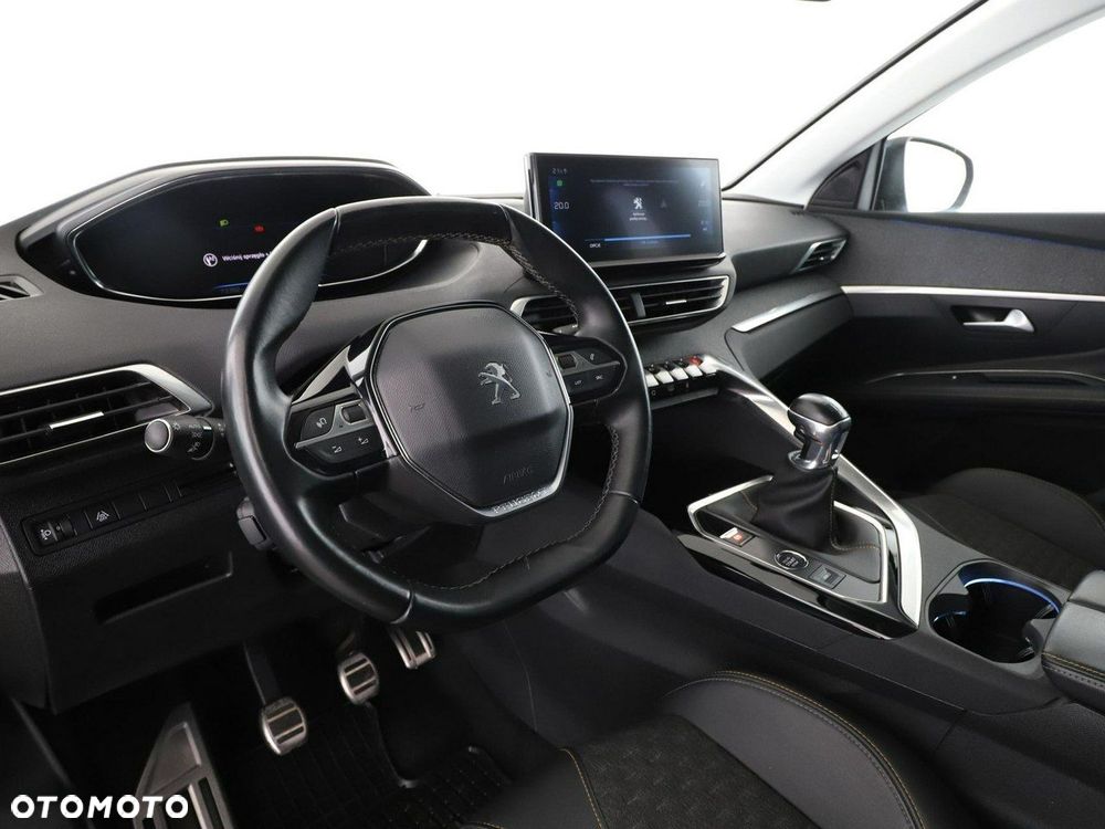 Peugeot 3008 1.2 PureTech Road Trip S&S - 15