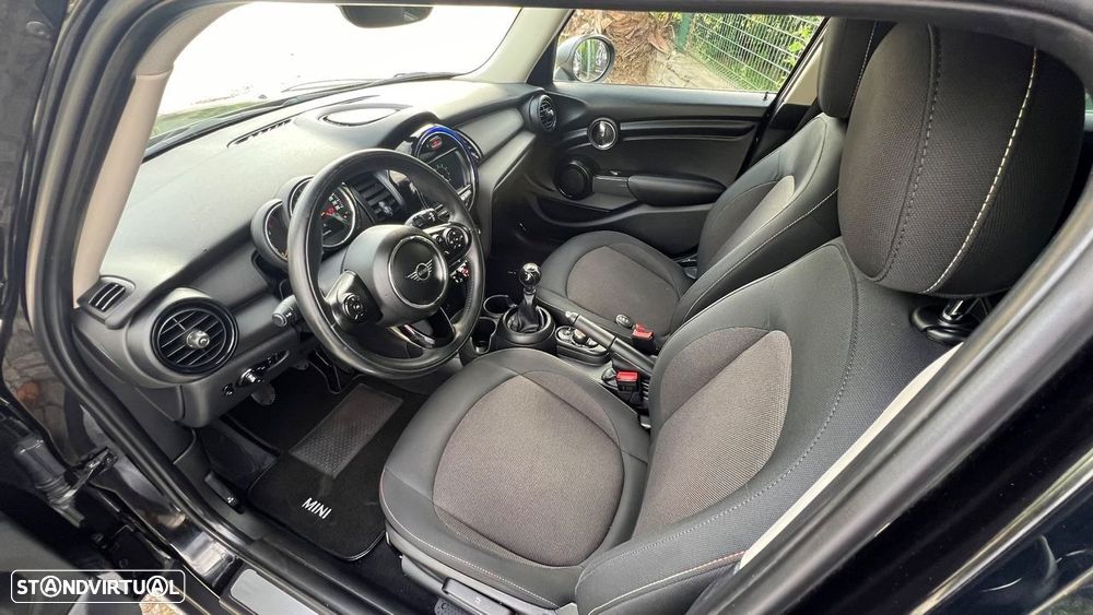 MINI 5 Portas One D - 12