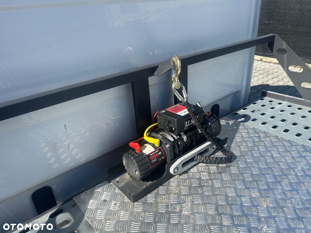 Mercedes-Benz Sprinter - 8