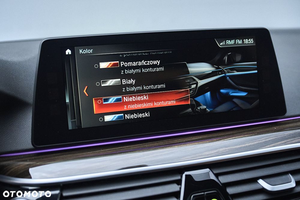 BMW Seria 5 530i xDrive M Sport sport - 30