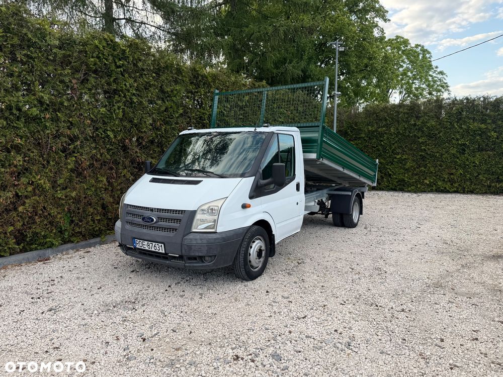 Ford Transit - 1