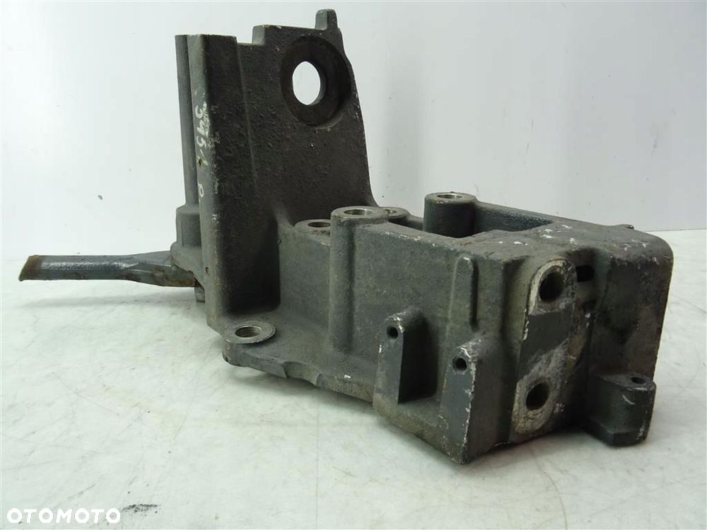 Wspornik zawias wywrotu kabiny PRZÓD LEWA  DAF CF 85 95 105 2007 EUROPA - 4