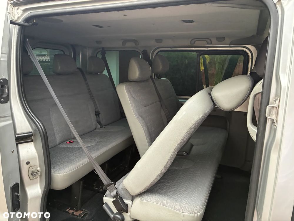 Renault Trafic - 10