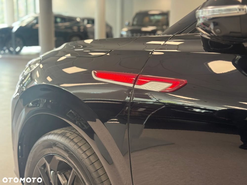 Hongqi HS3 2.0T AWD - 20