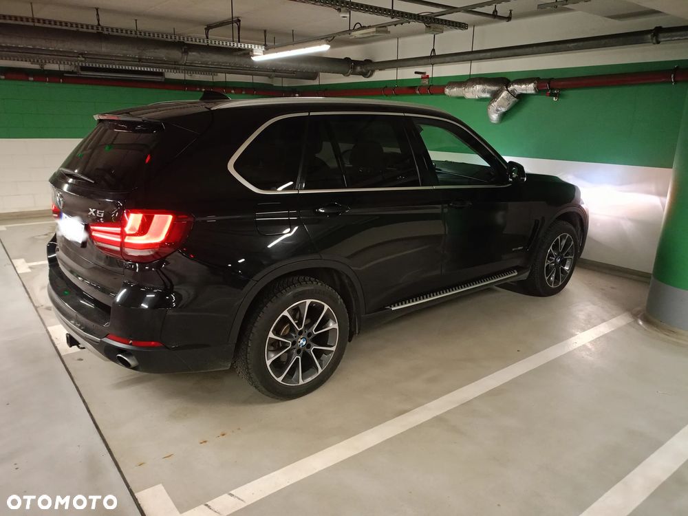 BMW X5 xDrive35i Edition Exclusive - 12