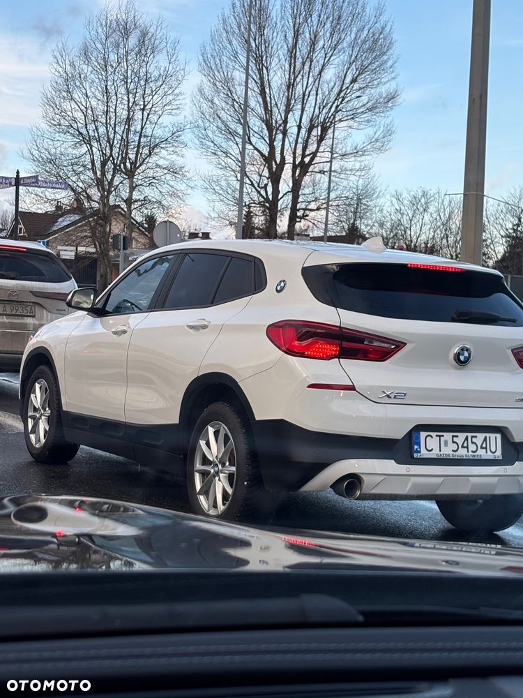 BMW X2 sDrive18i GPF - 11