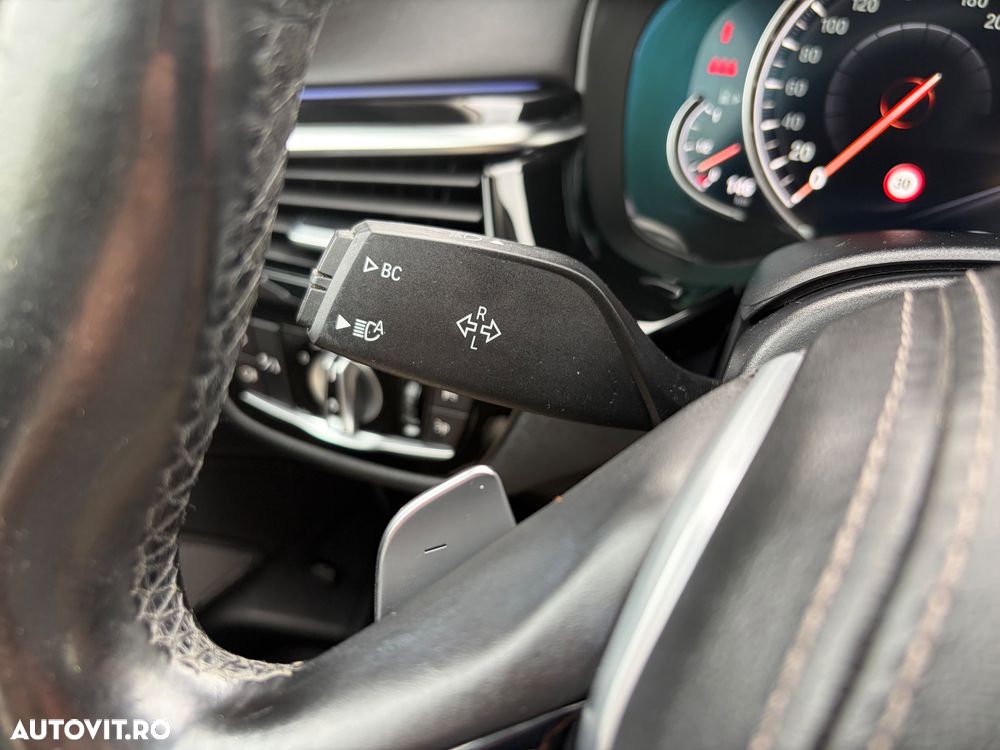 BMW Seria 5 530i xDrive Aut. Sport Line - 37