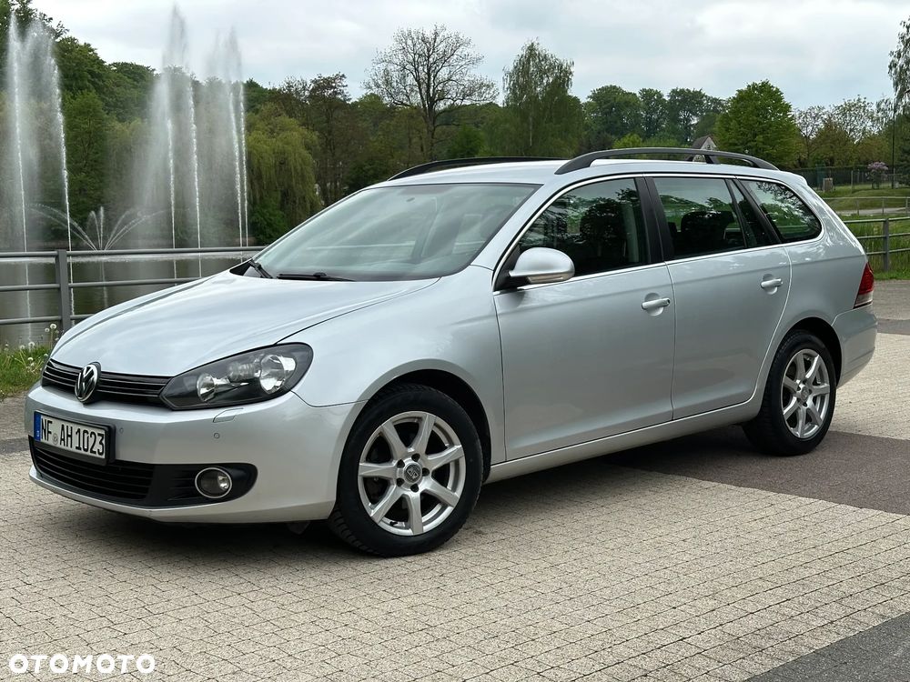 Volkswagen Golf 1.6 TDI DPF DSG Highline - 1
