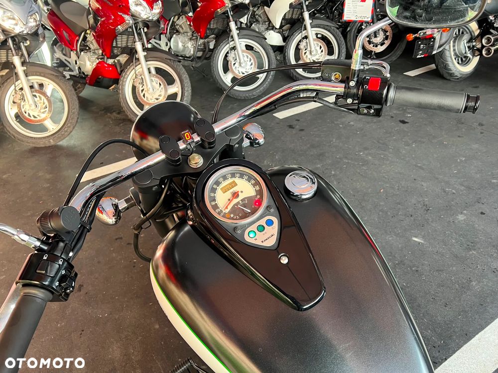 Kawasaki VN - 16