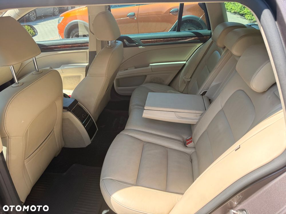 Skoda Superb 2.0 TDI 4x4 Platinum - 9