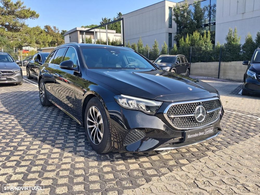 Mercedes-Benz E 220 d T 4Matic 9G-TRONIC Edition AVANTGARDE - 3