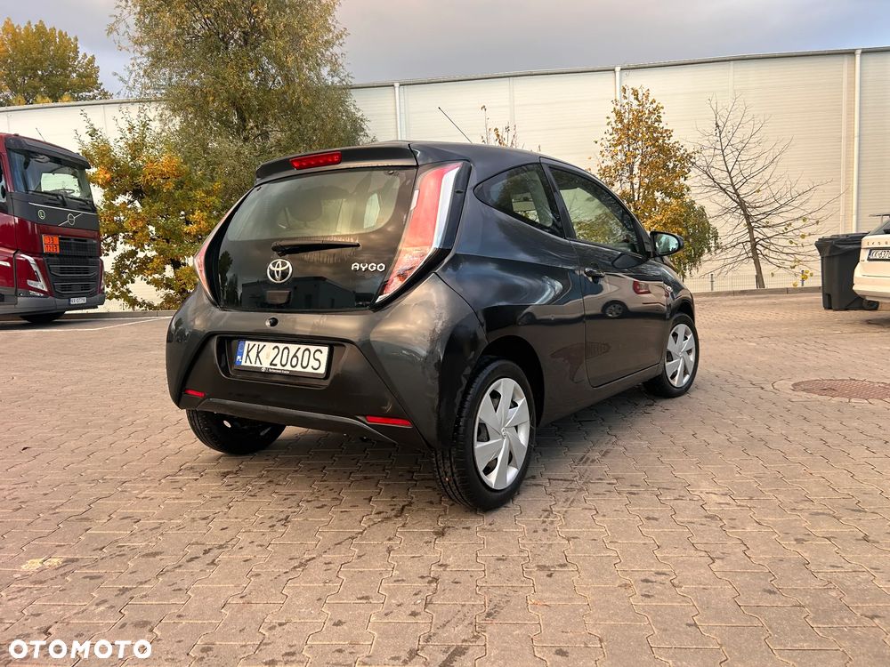 Toyota Aygo 2015 photo 3