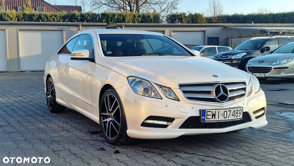 Mercedes-Benz Klasa E - 9