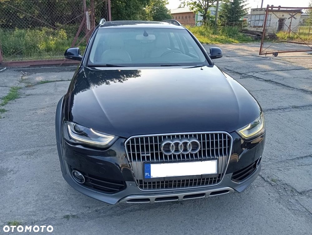 Audi A4 Allroad - 2