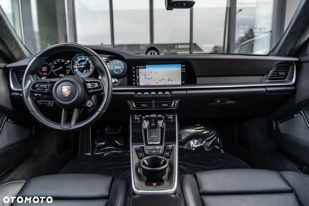 Porsche 911 Turbo S - 27