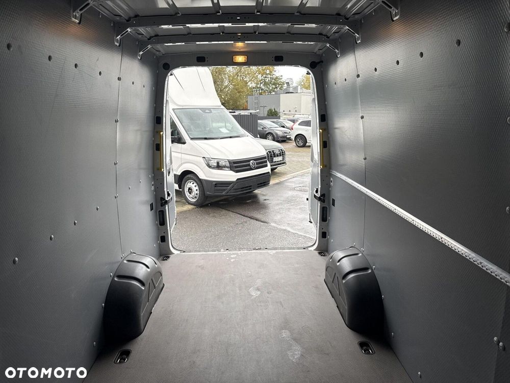 Volkswagen Crafter 35 2.0 TDI L4H3 4490 140 KM - 23