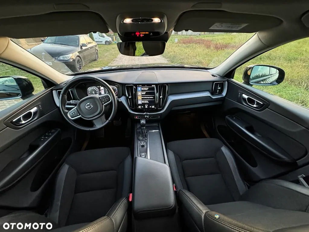 Volvo XC 60 D4 AWD Momentum - 3