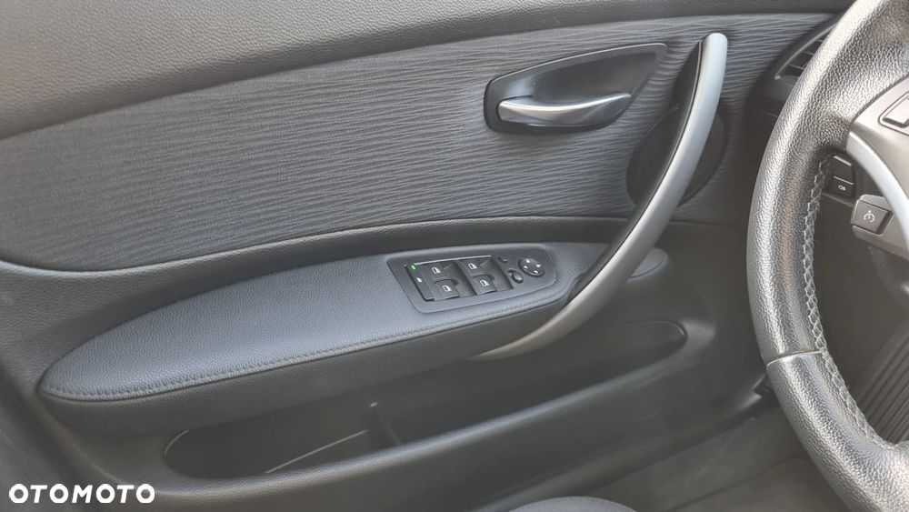 BMW Seria 1 116i Edition Sport - 25