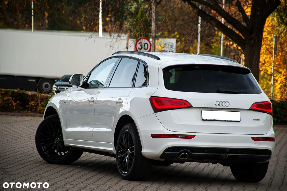 Audi Q5 2.0 TDI quattro design - 12