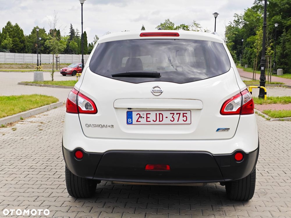 Nissan Qashqai+2 - 17