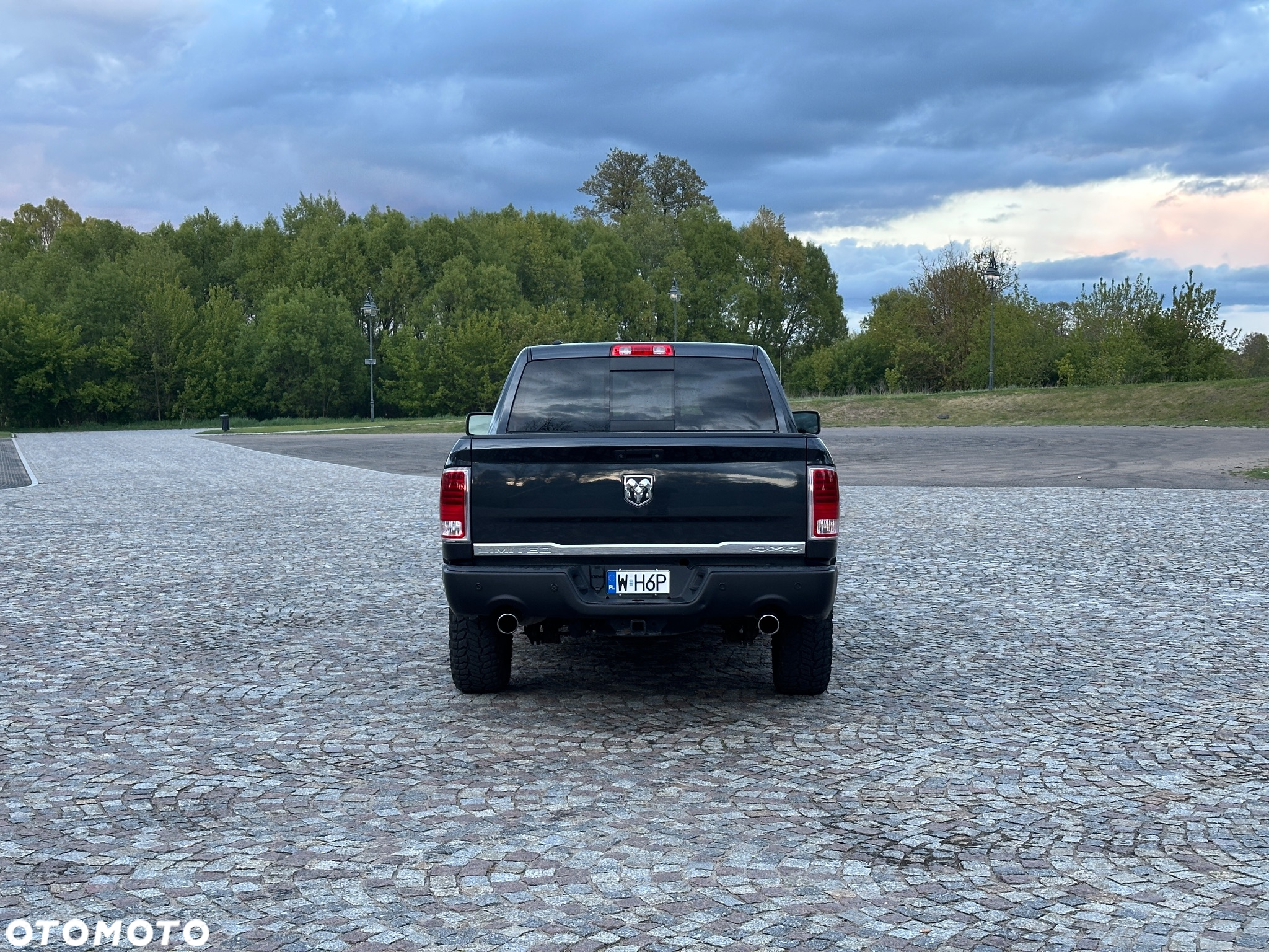 RAM 1500 - 4